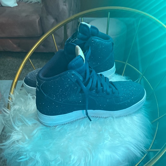 Men’s navy blue Nike airs size 6 1/2 - Picture 5 of 5